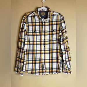 ROEBUCK CO Plaid Button-Up Shirt with collar and pockets 100% cotton flannel